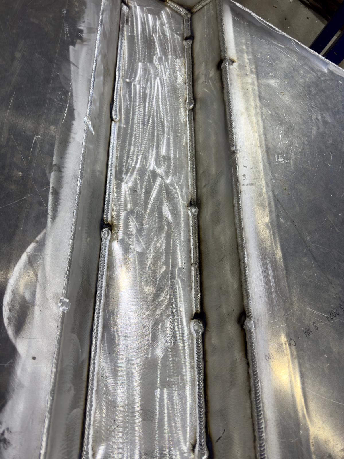 Aluminium 16